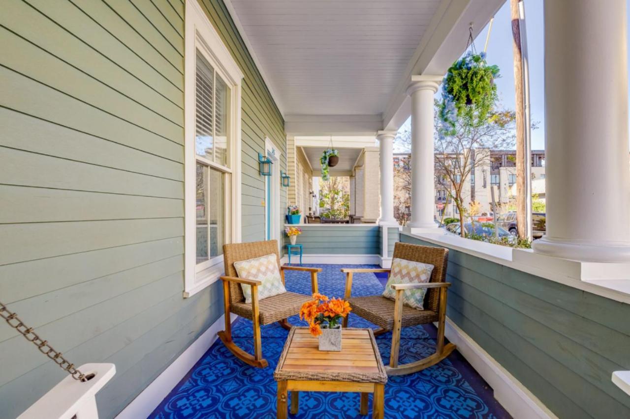 Southern Charmer-Historic District Downtown-Front Porch-Walk Score 90!!-Private Parking-1 Minute To Forsyth Park Savannah Exterior photo